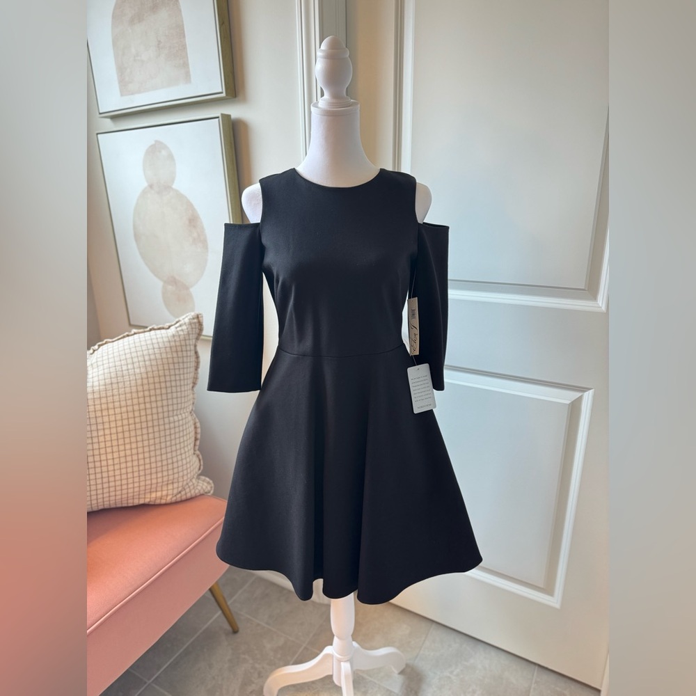 Eliza J Black Cold-Shoulder Fit & Flare Dress – Size 4P – NWT